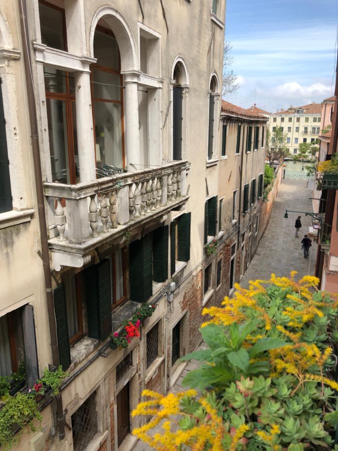 Hotel Hinc Domus - Venezia Historical City Center Exterior foto